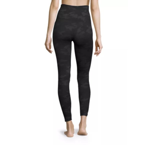 SPANX Look at Me Now Black Camouflage High Waist Seamless Leggings Sz Medium NWT - Picture 5 of 8